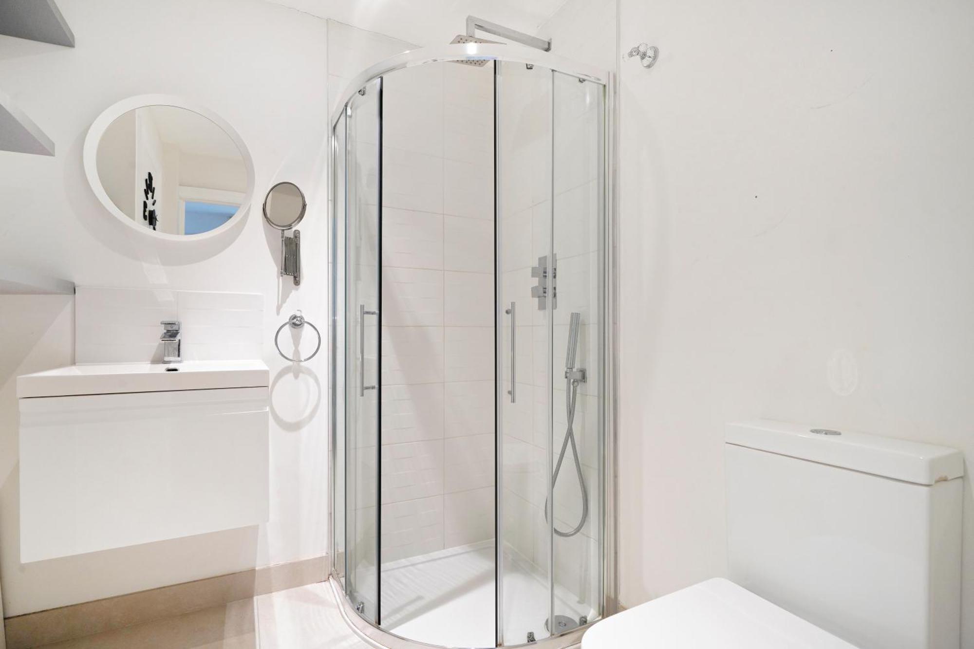 The Wimbledon Hideaway - Glamorous 3Bdr House With Garden Londen Buitenkant foto